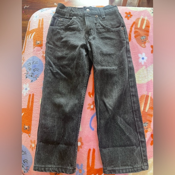 Toddler Levi’s - Picture 1 of 3